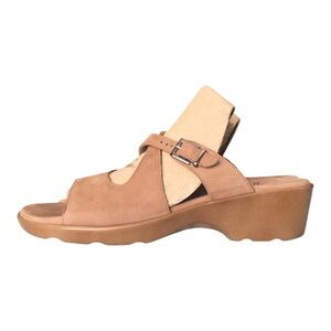 NWOT Munro American Tan Nubuck Buckle Slide Sandal Shoes 8 SS